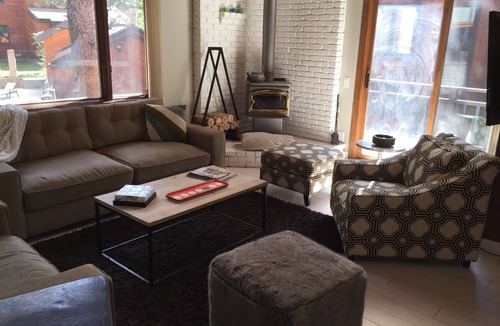 Mammoth Lakes House | Chic, Modern 2BR +Loft Townhouse