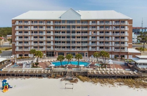 West Panama City Beach Hotel | Classic QQ | Palmetto | Gulf Views | Steps to the Sand