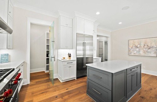 Seacrest House | Close to the Town Square w/Pool and LSV