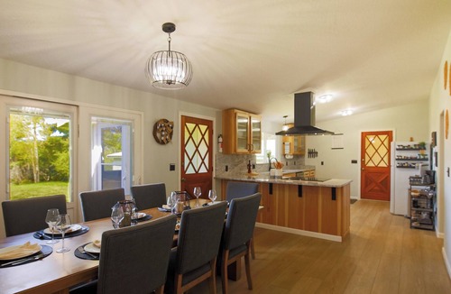 Bandon House | Coastal Escape: Gorgeous 4-Bed Home in Bandon