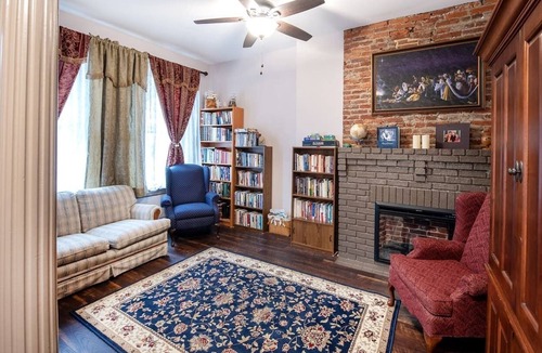 Lancaster Apartment | Combo Lancaster · Lancaster City apartment near convention center