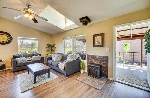 Lincoln House | Covered Patio: Lincoln Vacation Rental!