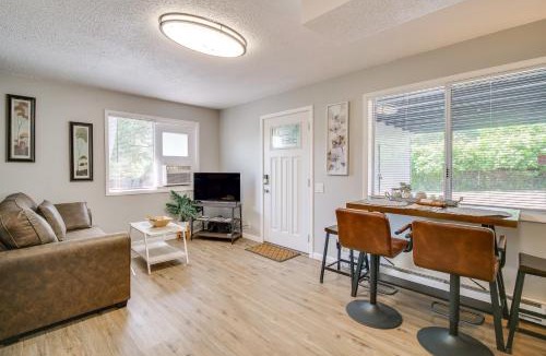 Roseburg House | Cozy Roseburg Home w/Deck + Gas Grill!