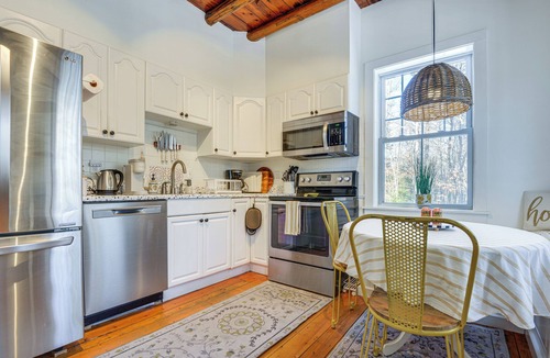 Jaffrey Cottage | Deck & Fire Pit: Cottage Near Monadnock State Park