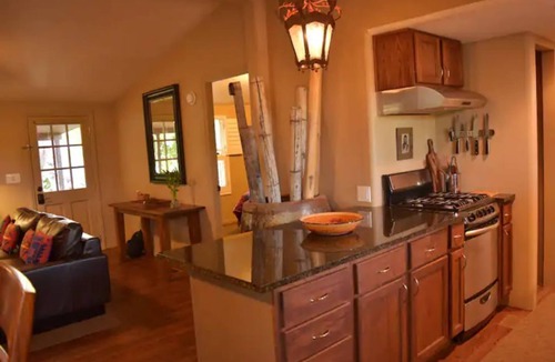 Ivins House | Desert Oasis & Spa - 30 Night Rental - Kayenta, Tuacahn & Zion