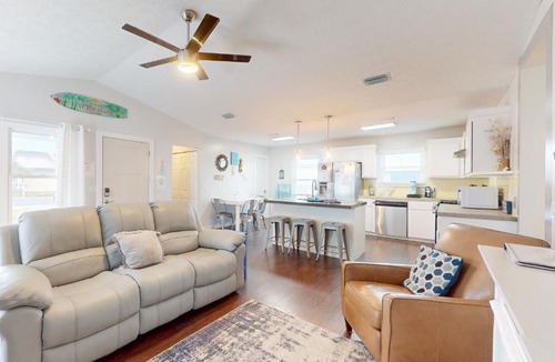 Holiday Beach House | Dog-friendly home near beach with enclosed yard grill W&D AC garage & WiFi