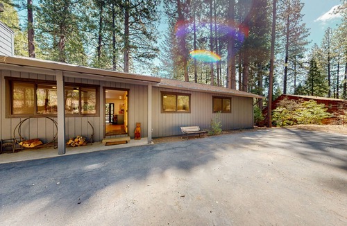 Glencoe Cabin | Dog-friendly remodeled home with forest views, wood stove, deck, washer/dryer