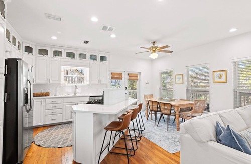 Village of Sugar Beach House | Dog Friendly Seagrove Beach Home Sleeps 10, Pool, Walk to Beach!