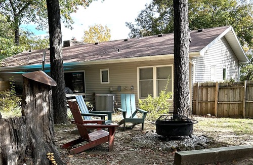 Bella Vista House | Dog Friendly with Trail Access to Bike Trails, Lakes, Waterfalls, MTB & Golf