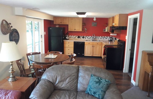 Canyon Rim House | East Bench Escape- Minutes to Ski Resorts & Hiking