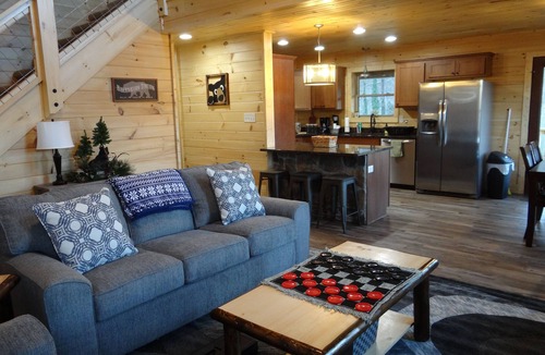 Wears Valley Cabin | Easy Access w/Theater-Game Rm, Fire Pit, HotTub, Large Yard & Pool Access