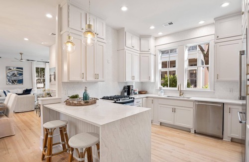 Cottage District House | Elegant Getaway with Guest House and LSV