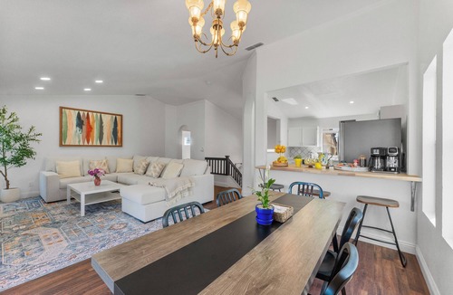Southwestern Sacramento House | Elegant Retreat Sleep 10 Boho Dome Lounge Hot Tub Games Golf Serene Getaway