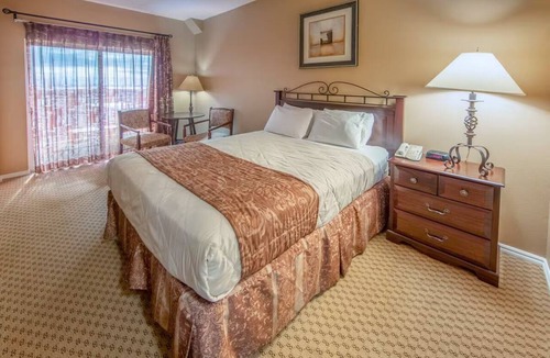 Genoa Hotel | Elegant Tahoe Escape | Natural Therapeutic Hot Springs & Scenic Mountains
