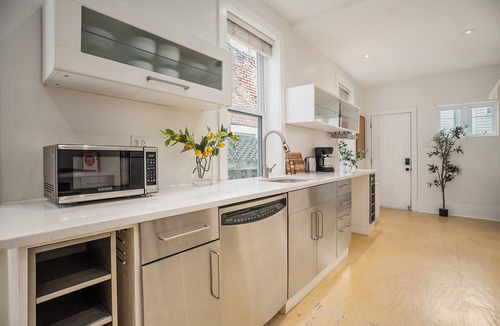Brewerytown House | Entire home with 2-bedroom Private Suites - townhome in delightful Philadelphia