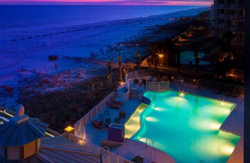 Orange Beach Hotel | Escapes! To The Shores Orange Beach, A Ramada by Wyndham