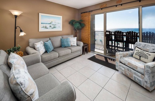 Fort Walton Beach Condo | ETW 4003 The Happy Shore:Enjoy the Ultimate Location with Breathtaking Views!