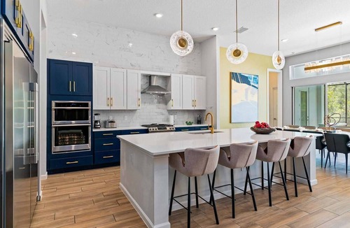 Loughman House | Eye Candy Home w Lollipop BR, Ninja Playroom, Theater, Arcade, Gym, Near Disney