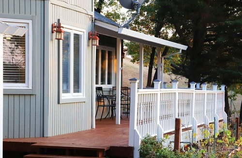 Somerset House | Fairplay Wine Country Getaway in Somerset, CA