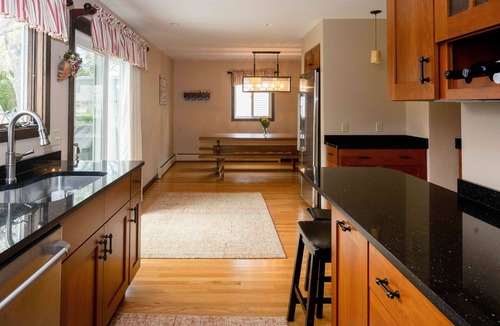 Falmouth Heights House | Falmouth Heights, Groups attending weddings, Perfect for Cape Cod Marathon