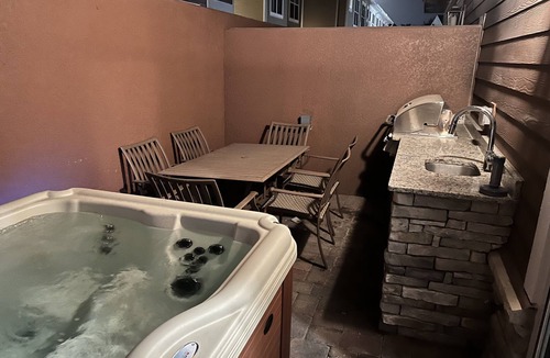 Crestwynd Bay House | Family Friendly Disney resort sleeps 12!