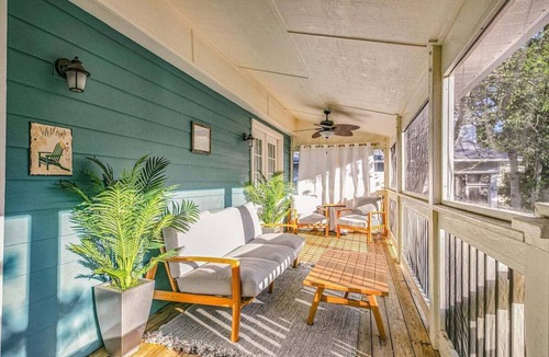 White's Gulfview House | Family-Friendly Oasis: Private backyard retreat, just a 5 min walk to the beach!