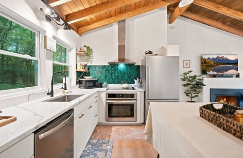 Cashiers House | Forest Cottage w Fire Pit Near Cashiers!