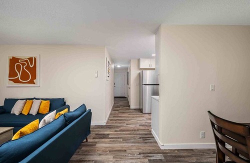 West Salem Condo | Freshly Updated Duplex with Fenced Yard | Pet Friendly & Perfect for Families, Close to Everything