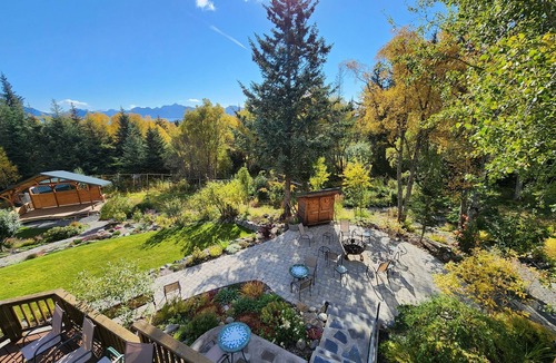 Kachemak Cabin | Garden Getaway at Bear Creek Winery, w/fire pit, koi pond, and hot tub