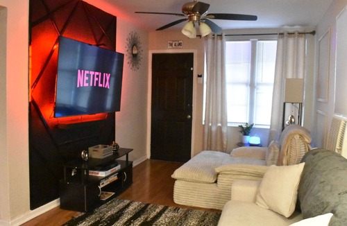 Eastside Promise Neighborhood House | Gated 2BR Near Downtown – Game Room and Rollaway Twin – Sleeps 5