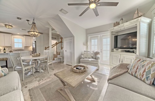 Rosemary Beach House | Gated, 80steps to private beach, Short stroll to Rosemary & Alys Beach