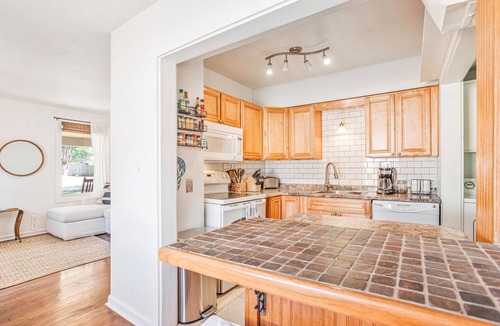 Navy Point House | Gilliland Road Navy Point Cottage
