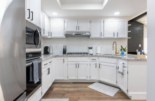 Madera House | "Golden Retreat –3BR/2BA Escape" located in the top neighborhood in Madera