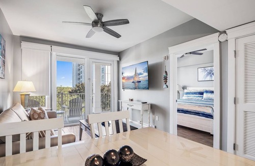 Baytowne Wharf Condo | Grand Sandestin 4th floor 1 bedroom-Baytowne Wharf
