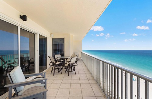 Bel Air Condo | Grande Surf Club 11W - Beachfront PCB Condo with Pool + Free Daily Activities!