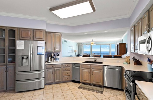 Bel Air Condo | Grande Surf Club
