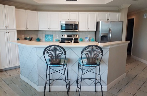 Orange Beach Condo | GREAT RATES, DATES LEFT AUG 18-SEPT 3,POOL,LAZY RIVER,FREE BOAT SLIP
