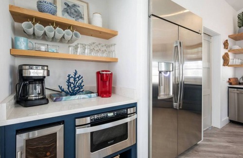 Seacrest House | Guests Love East of Eden! Private Pool + Walk to Beach