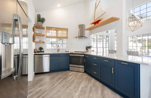 Seacrest House | Guests Love East of Eden! Private Pool + Walk to Beach