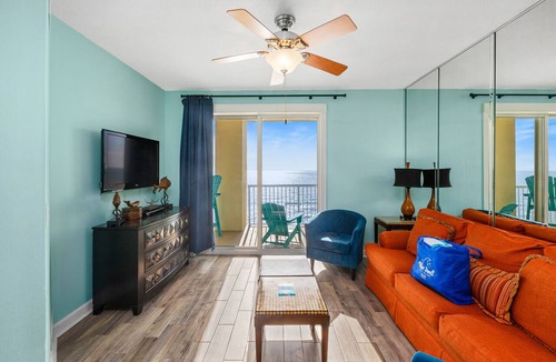 Panama City Beach Condo | GULF FRONT 2br with Phenomenal Reviews in Grand Panama - Dog Friendly!