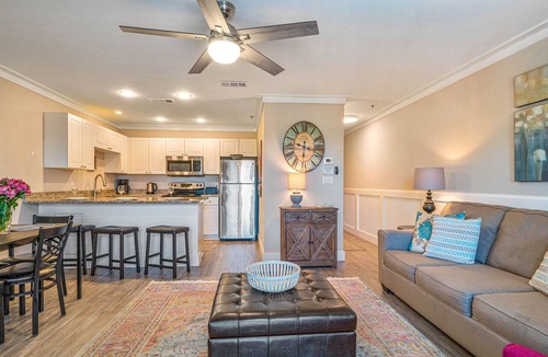 Gulf Place Condo | Gulf Views!/Steps to deeded beach and pools-shopping/dining steps from condo