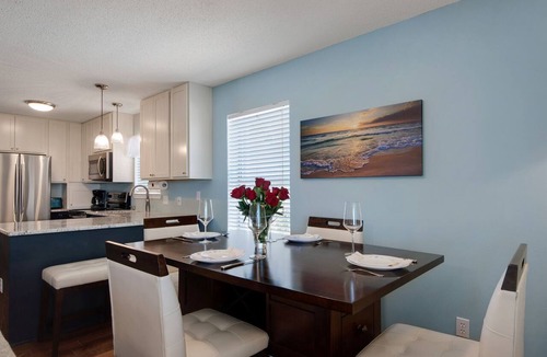 Navarre Beach Condo | Happy as a Clam in Villas 221
