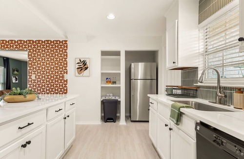 Shearer Hills - Ridgeview House | Heated Pool/Court/Casita/Game Room/Movie Drive-in