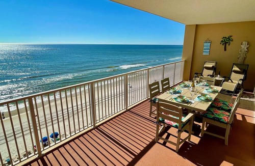 West Panama City Beach Condo | HERE'S THE ONE! FIVE STAR RATINGS! CLEAN, BEACHFRONT LUXURY WITH VIEWS GALORE!