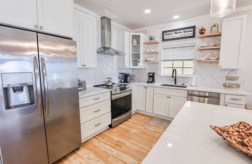 Laguna Beach Estates House | High Tide - Gulf-Front Escape, West End PCB, Sleeps 16