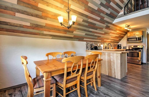 Cripple Creek Cabin | Hillside Cripple Creek Cabin w/Hot Tub, Mtn Views