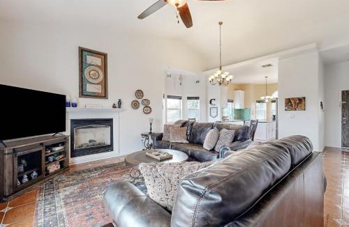 Copperopolis House | Hot Tub & Expansive Views: Copperopolis Mtn Home