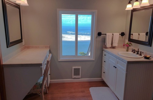 Netarts House | Immaculate home with breathtaking views of Netarts Bay and Ocean!