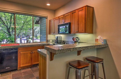 Redmond House | Juniper Creek Inn: relaxing creekside getaway—free resort passes & adventure!