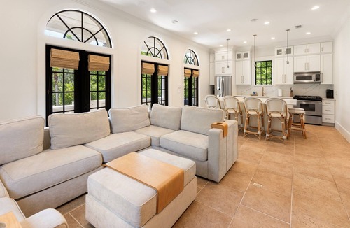 Sunnyside House | L' Abode Ami House of Friends - Carillon Beach Retreat + Beach Service